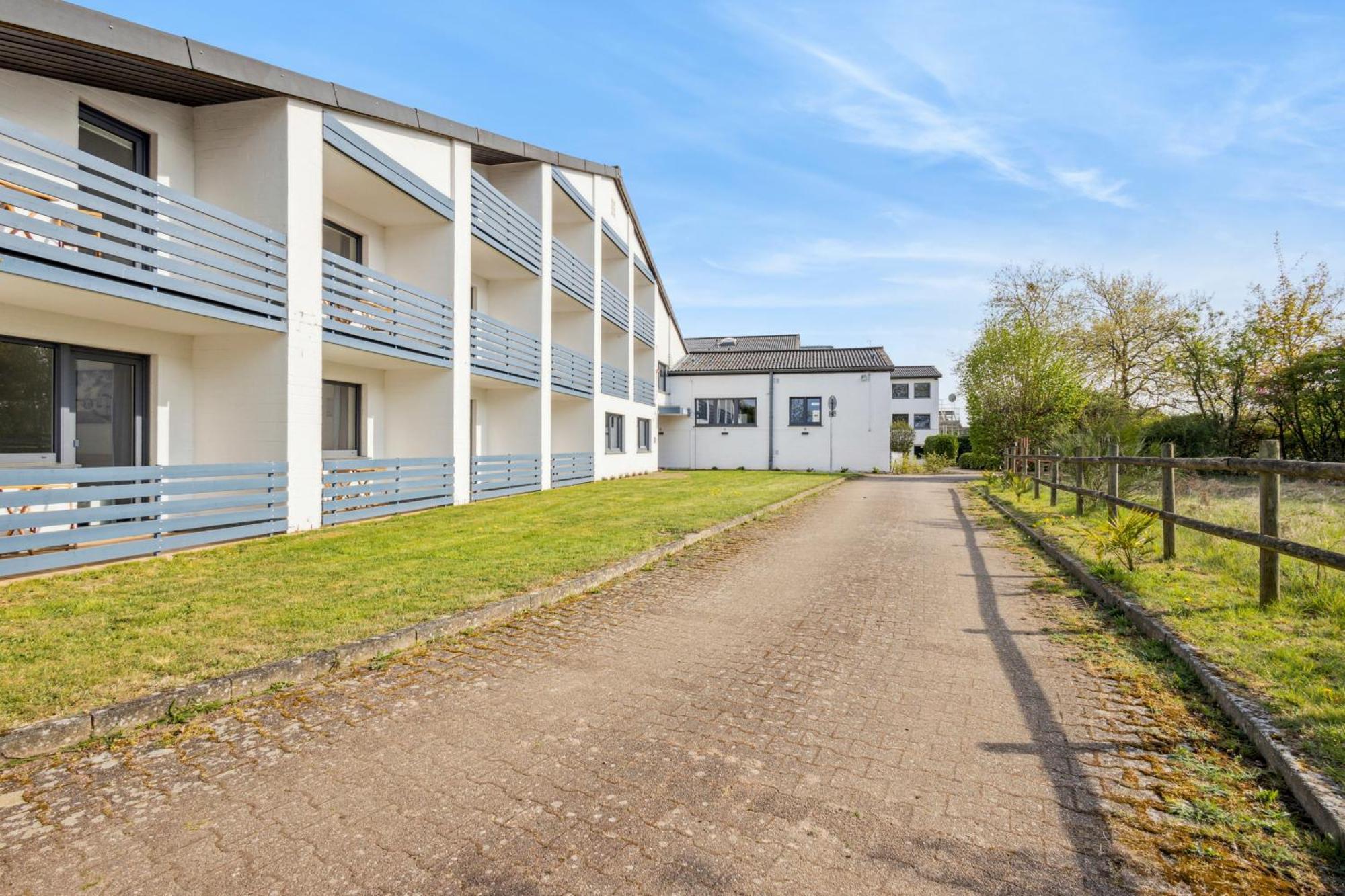 Sali Homes - Ferienwohnung In Kevelaer - Basic エクステリア 写真